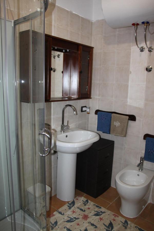 Magibac Due - Casa Vicino Aeroporto E Mater Olbia Apartamento Exterior foto